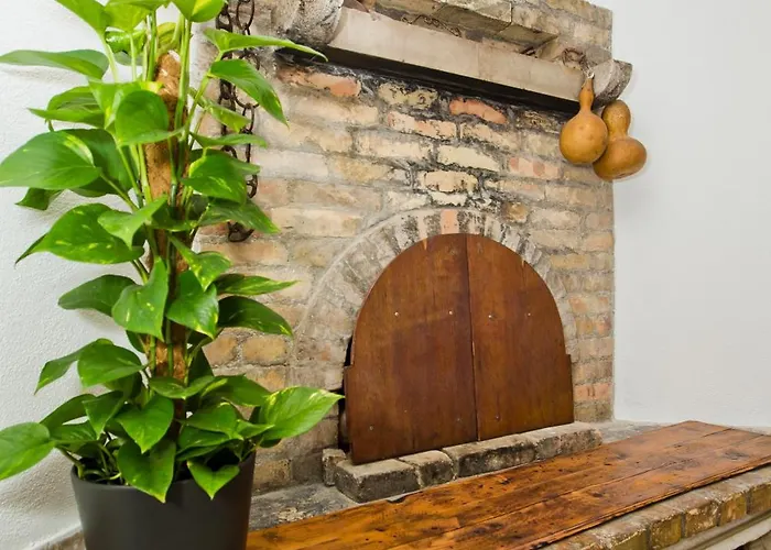 Prázdninový dům Robinson House T'n't Hvar Town