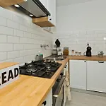 بيت للعطل Robinson House T'n't *