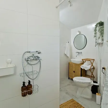 Prázdninový dům Robinson House T'n't