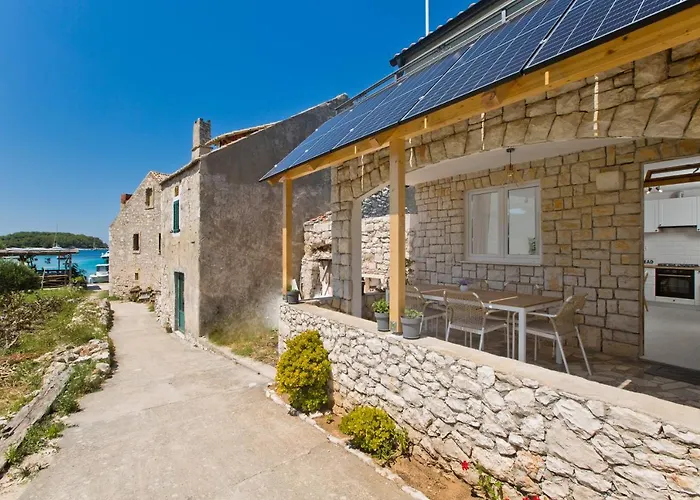 Holiday home Robinson House T'n't Hvar Town